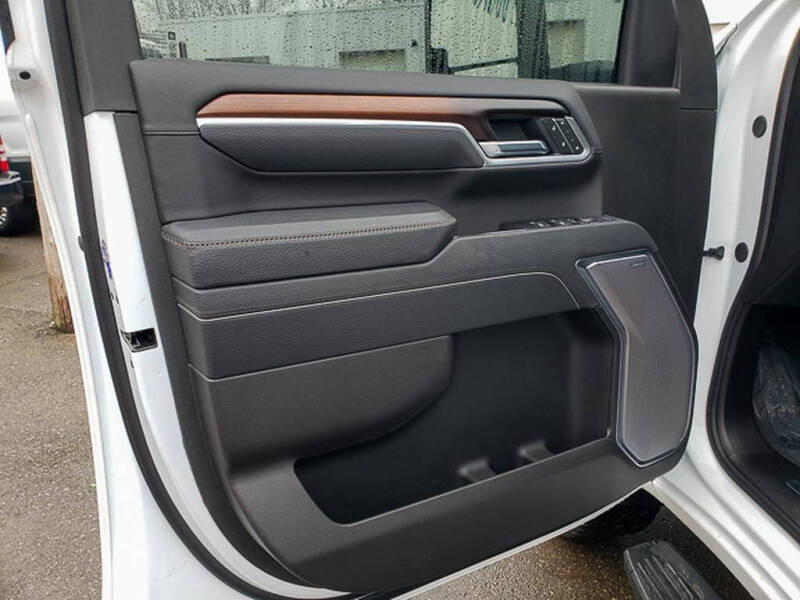 2025 GMC Sierra 3500HD