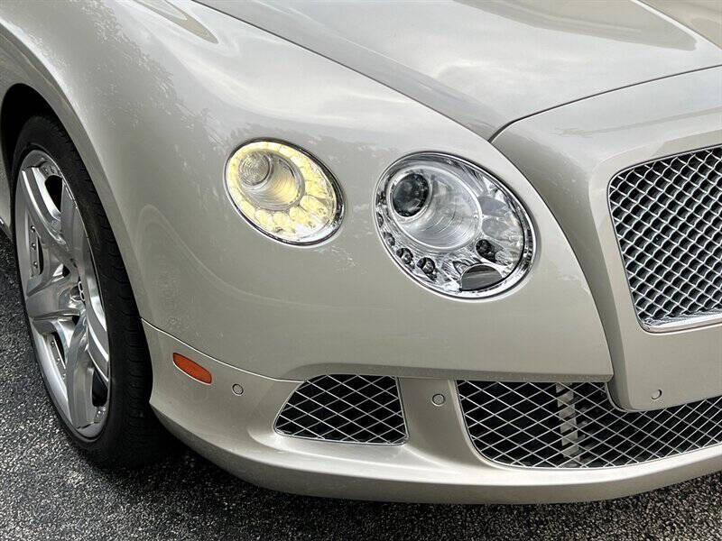 2013 Bentley Continental 9