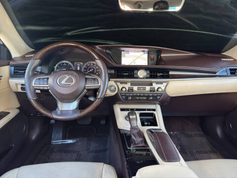 2016 Lexus ES 350