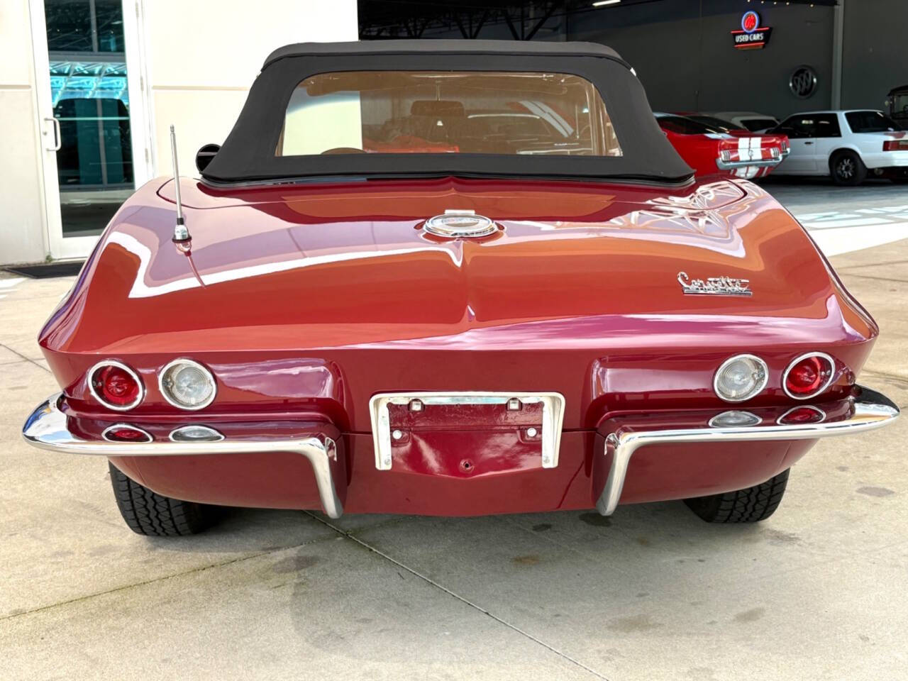 1966 Chevrolet Corvette 41