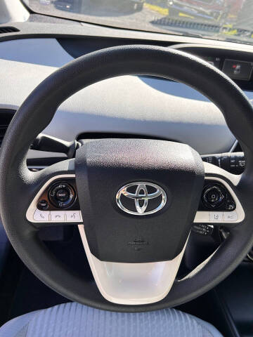 2018 Toyota Prius Two