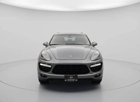 2014 Porsche Cayenne GTS