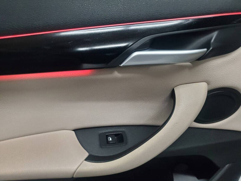 2021 BMW X1 sDrive28i