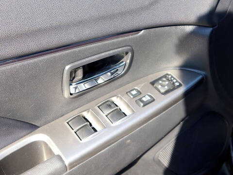 2024 Mitsubishi Outlander Sport ES