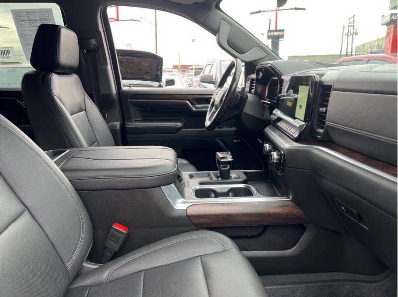 2023 GMC Sierra 1500