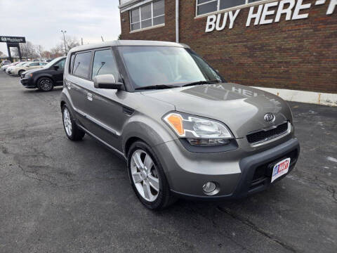 2010 Kia Soul +