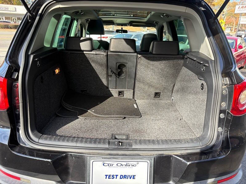 2011 Volkswagen Tiguan SEL