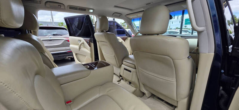 2016 Infiniti QX80