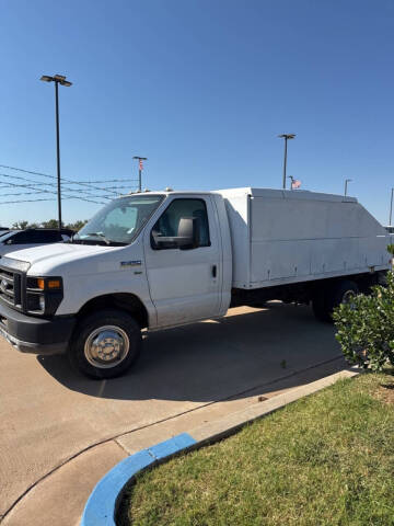 2011 Ford E-Series E-450 SD