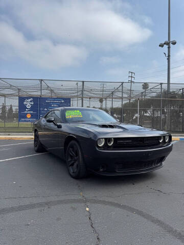 2018 Dodge Challenger SXT
