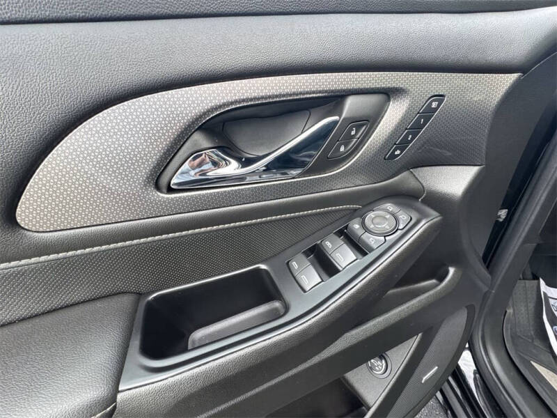 2024 Chevrolet Traverse Limited Premier