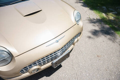 2005 Ford Thunderbird Deluxe