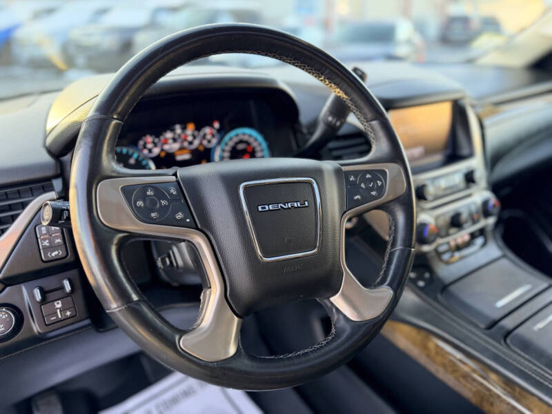 2017 GMC Yukon Denali