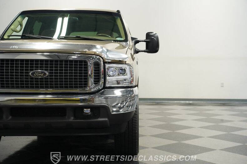 2000 Ford Excursion XLT