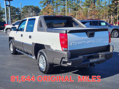 2005 Chevrolet Avalanche 2500 LS