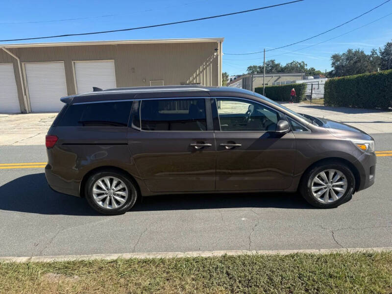 2016 Kia Sedona