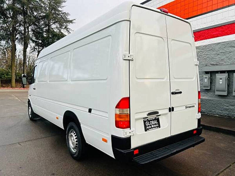 2006 Freightliner Sprinter 2500