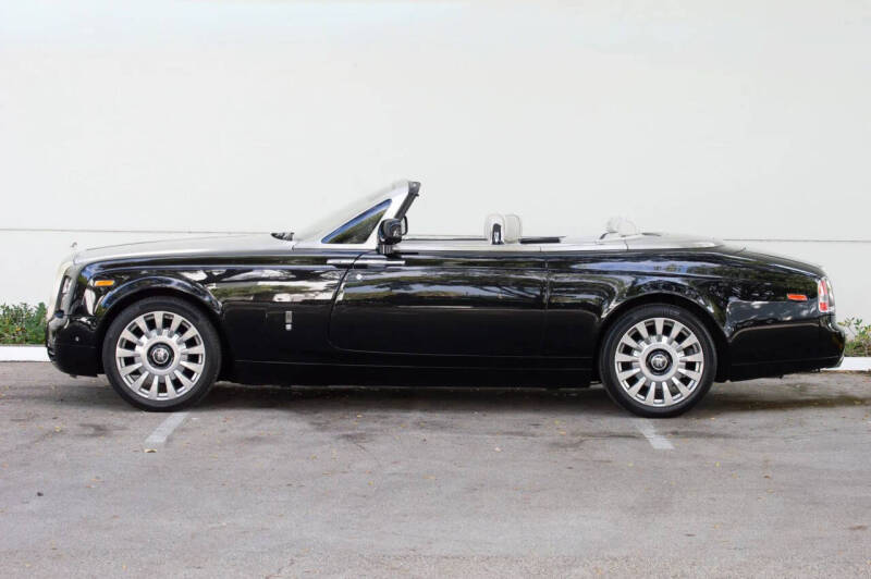 2016 Rolls-Royce Phantom Drophead Coupe