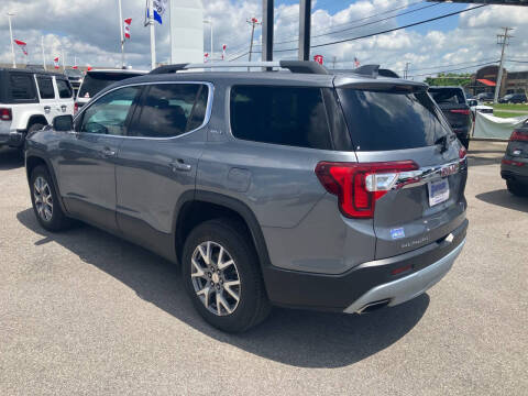 2021 GMC Acadia SLT
