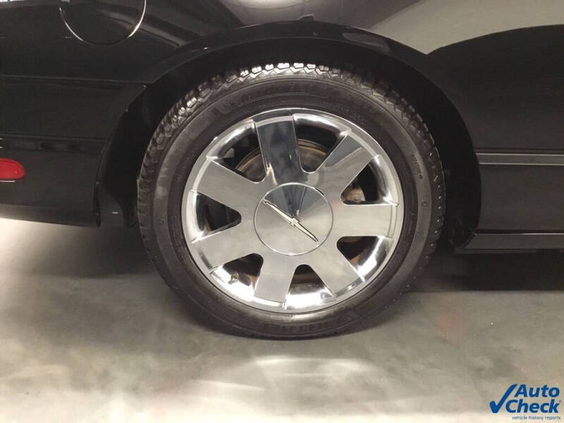 2002 Ford Thunderbird Deluxe