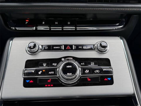 2022 Lincoln Aviator Standard