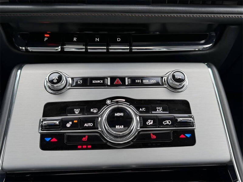 2022 Lincoln Aviator Standard