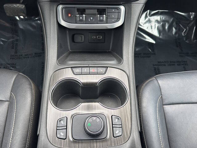 2020 GMC Acadia SLT