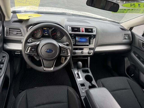 2018 Subaru Outback 2.5i