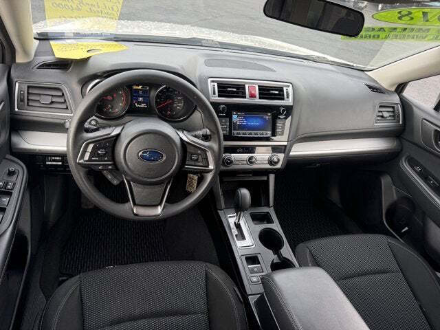 2018 Subaru Outback 2.5i