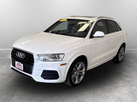 2017 Audi Q3 2.0T Premium Plus