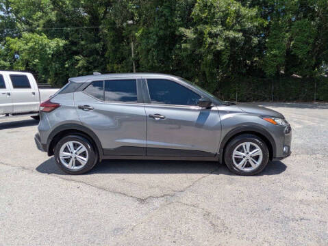 2025 Nissan Kicks Play S