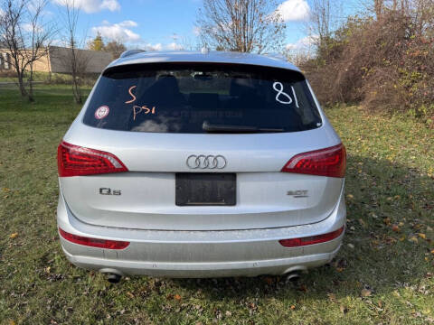 2011 Audi Q5 2.0T quattro Premium Plus