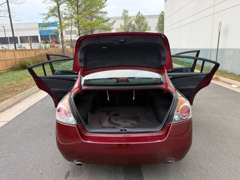 2010 Nissan Altima 3.5 SR