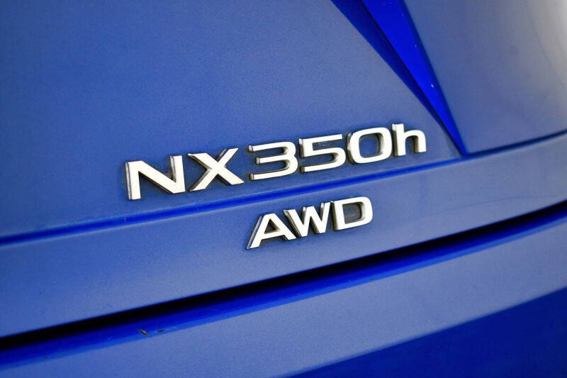 2022 Lexus NX 350h Premium