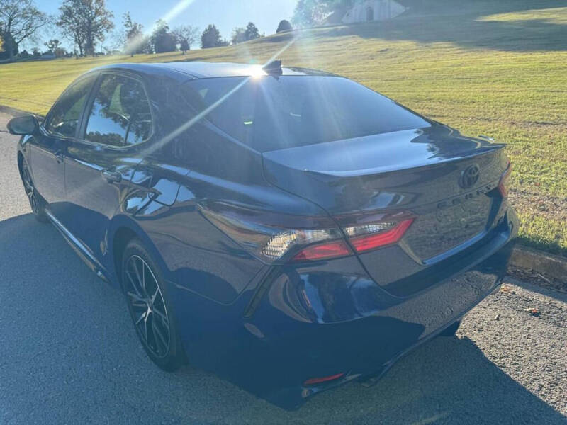 2024 Toyota Camry SE Nightshade