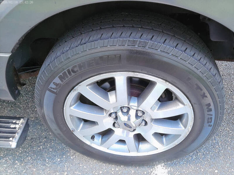 2011 Ford Expedition XLT