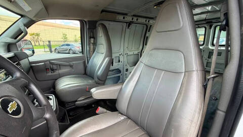 2018 Chevrolet Express 2500