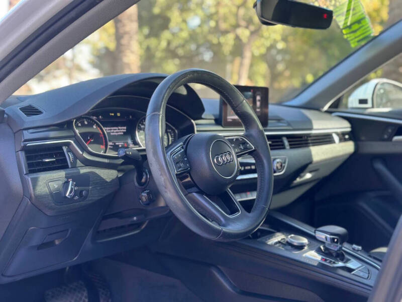 2019 Audi A4 Titanium 40 TFSI
