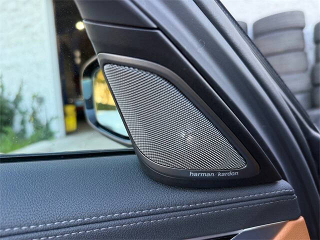 2022 BMW 7 Series 740i