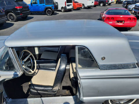 1958 Ford Thunderbird