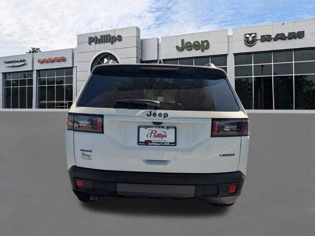 2026 Jeep Cherokee Laredo