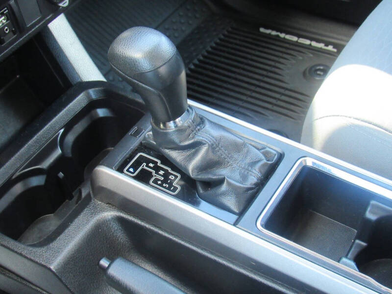 2019 Toyota Tacoma SR5 V6