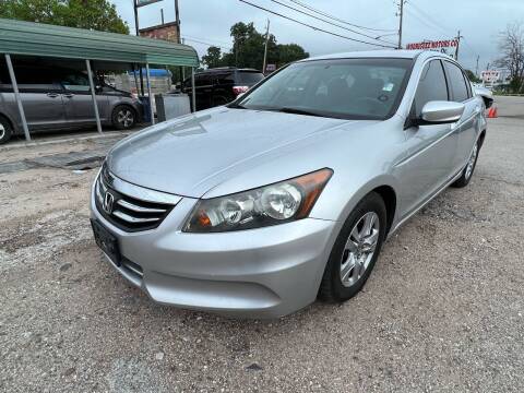 2011 Honda Accord for sale at RODRIGUEZ MOTORS CO. in Houston TX