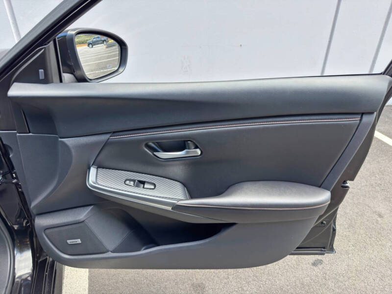 2024 Nissan Sentra SR