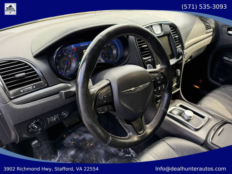 2016 Chrysler 300