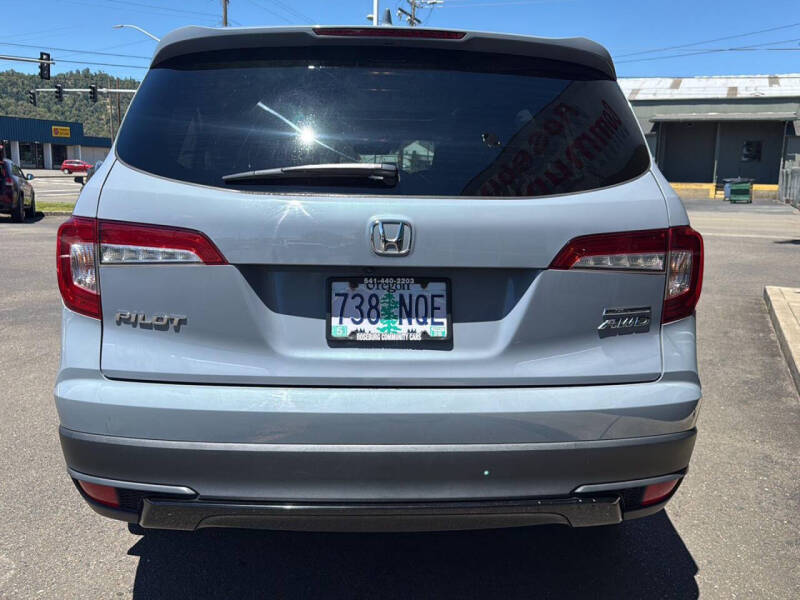 2022 Honda Pilot SE