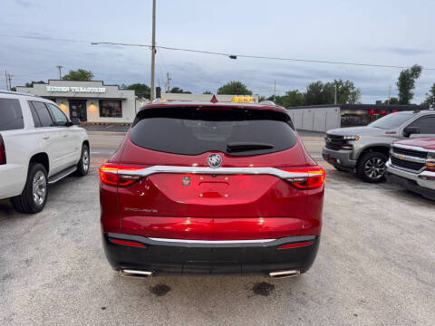 2020 Buick Enclave Essence