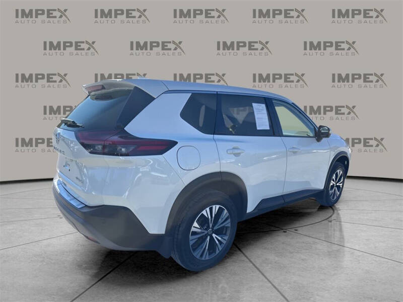 2021 Nissan Rogue SV