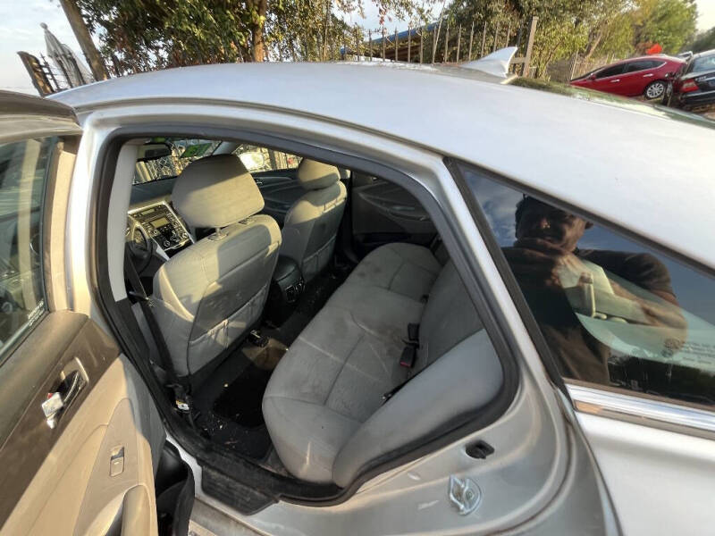 2013 Hyundai Sonata Hybrid