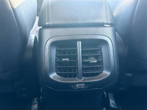 2021 Jeep Cherokee Latitude